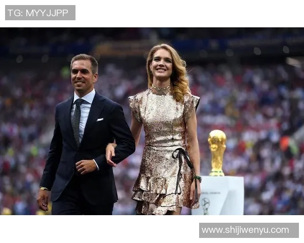 足球明星与超模的精彩对决视频揭示他们的魅力与实力碰撞